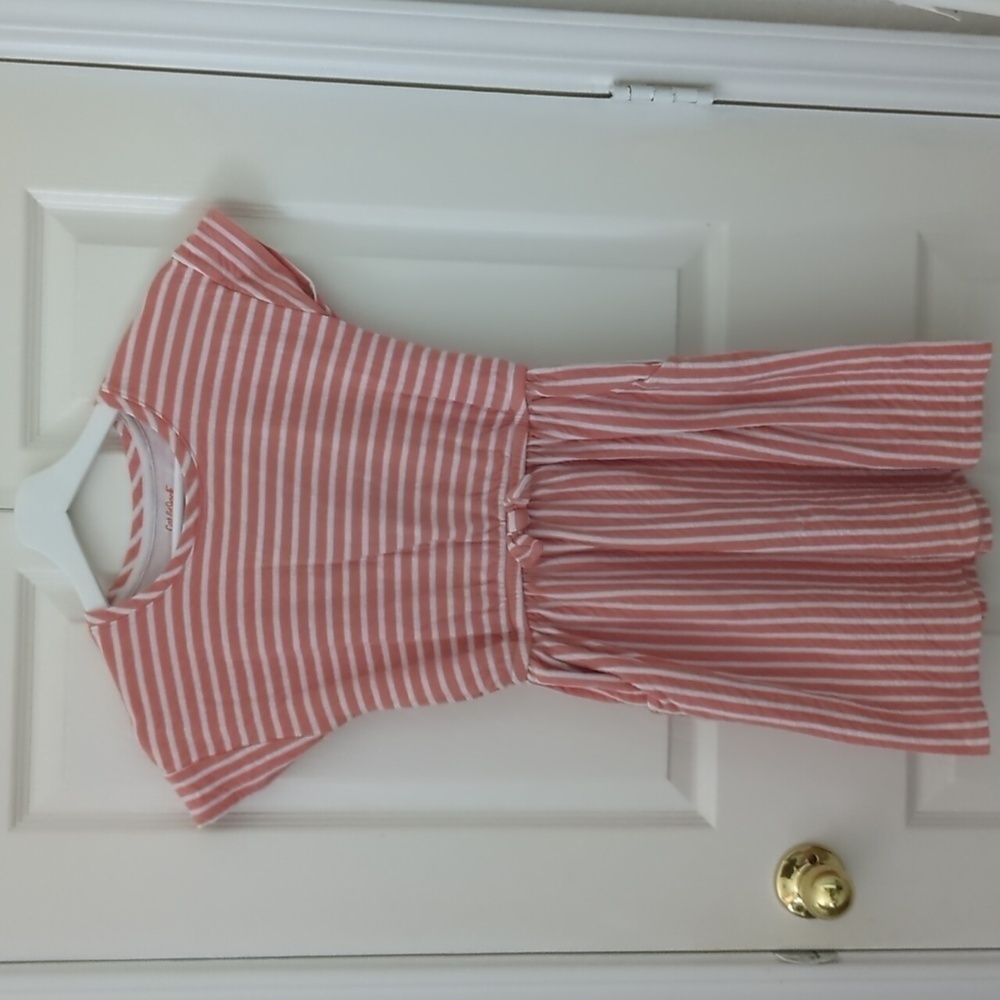 Cat & Jack girls 10/12 dress with pockets
